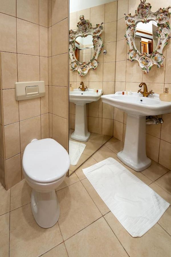 Royal Heritage Apartment In Split Center Eksteriør billede