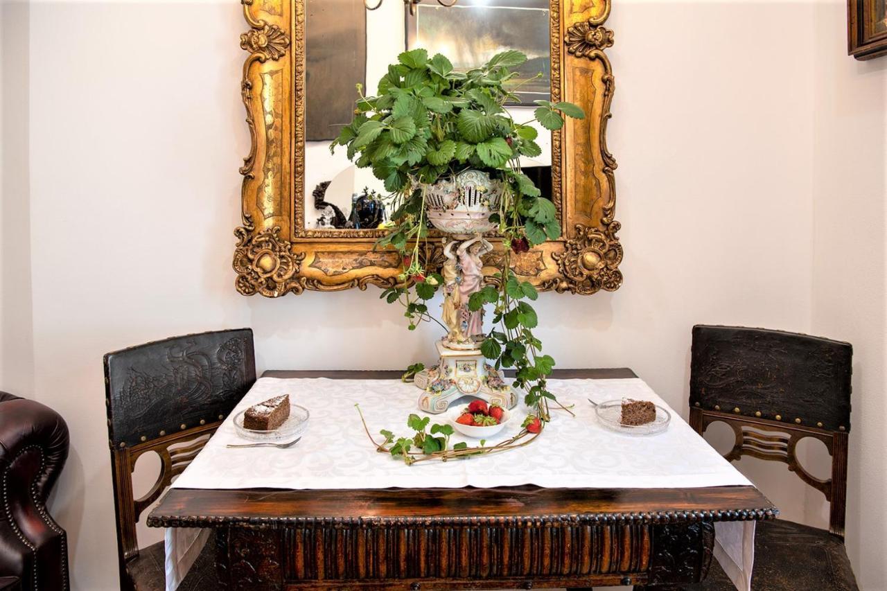 Royal Heritage Apartment In Split Center Eksteriør billede